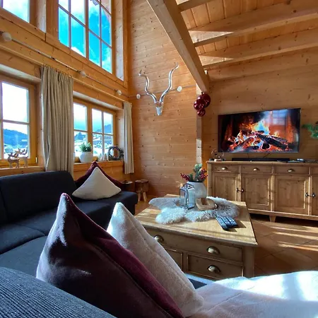 Luxus Blockhaus - Panoramablick, Direkt Am Skilift * 빌링겐