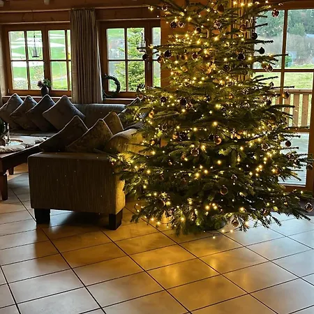 Luxus Blockhaus - Panoramablick, Direkt Am Skilift 빌링겐